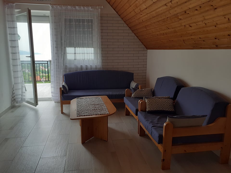 Ferienhaus mit Seeblick und privatem Pool, Klima, Internet, all. Nutzung bis 5 Personen – Foto 7