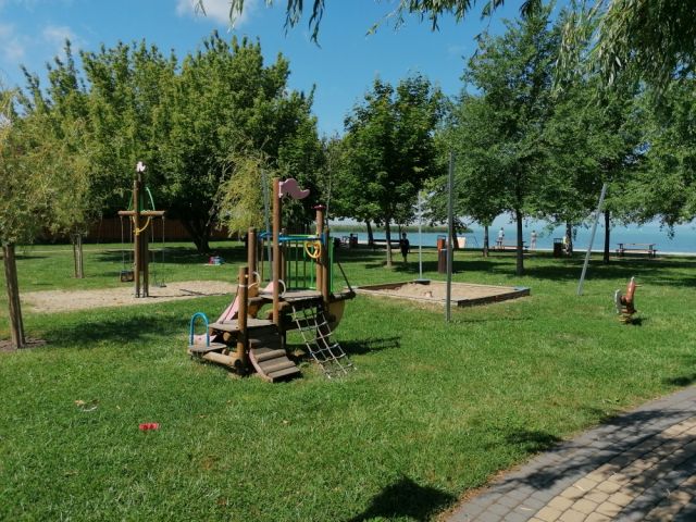 Ferienhaus in Siofok (Szantod) zur alleinigen Nutzung mit Pool, max. 12 Personen – Foto 7