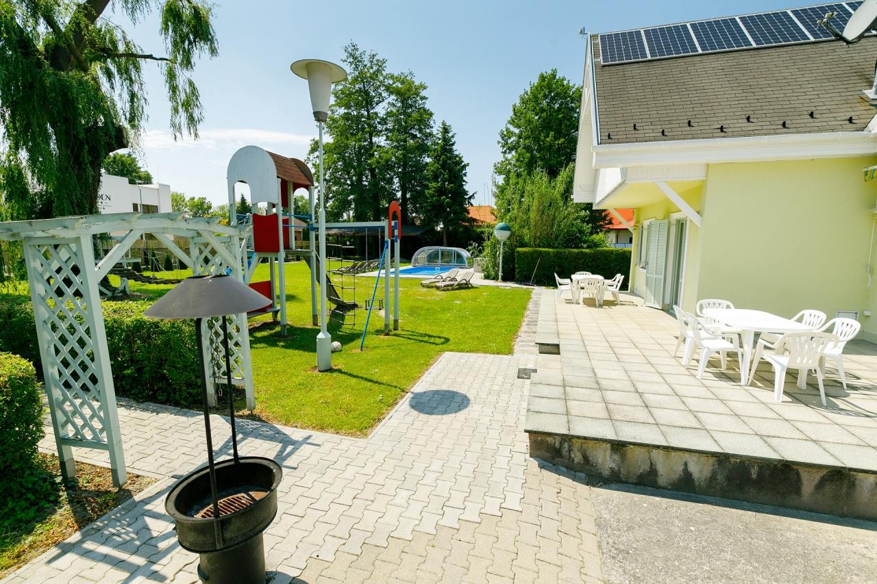 Ferienhaus in Balatonmariafürdö mit Pool bis max. 12 Personen – Foto 8